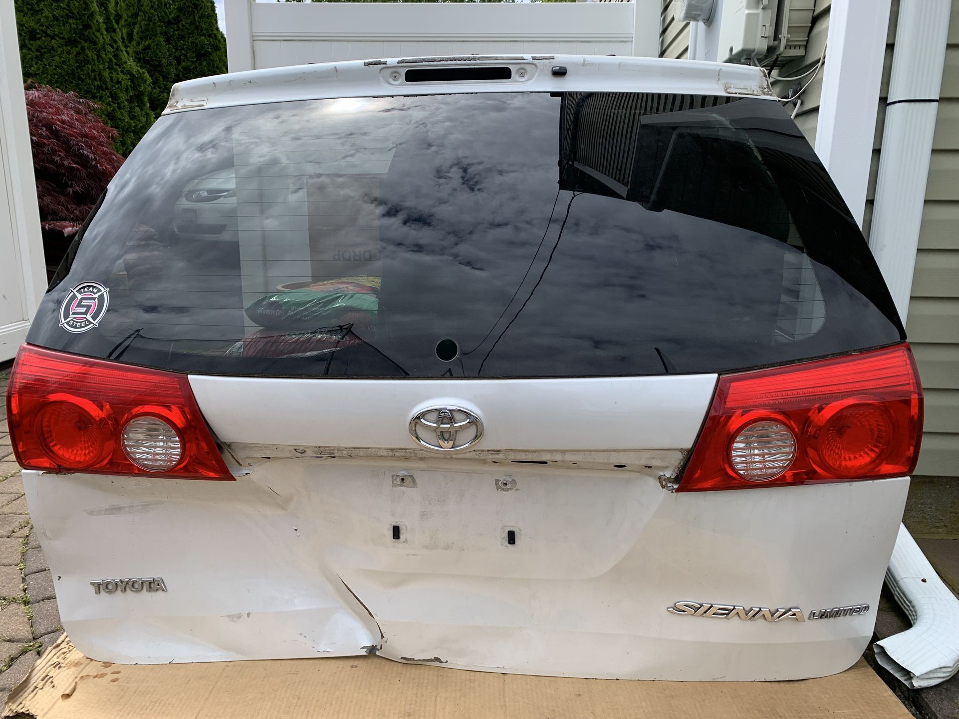 2007 Toyota Sienna Back Door Window Windshield Glass Trunk Lid Gate