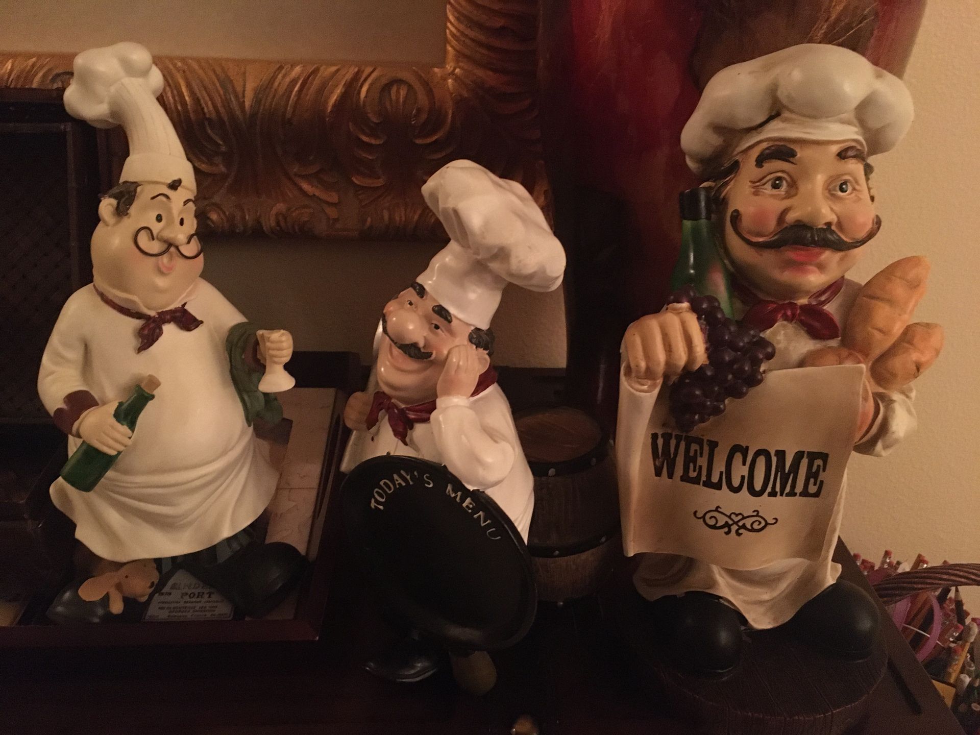 Kitchen Chef Home Decor in Great Condition