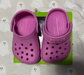 Crocs Classic Clogs Kids Pink Toddler 2-3