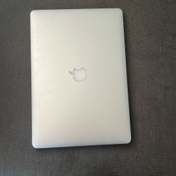 MacBook Pro 2015 *needs New Screen