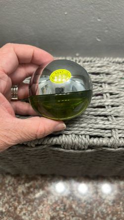 New DKNY Be Delicious Perfume For Sale.. 