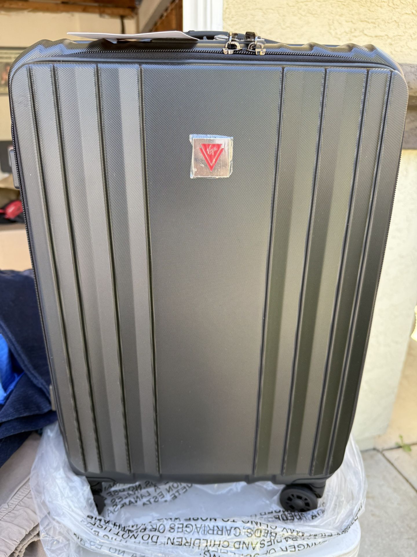 Carry On Luggage 20 Inch