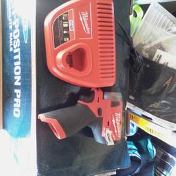 Milwaukee M12 Impact Fuel 