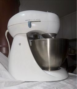 Hamilton Beach Stand Mixer