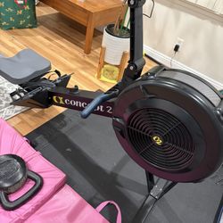 Concept 2 Rower Rowing Machine Barely Used