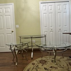A Set Of 3 Glass coffee Tables