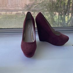 Women’s Maroon Wedges 7