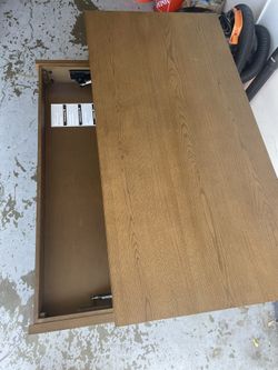 Furniture Table