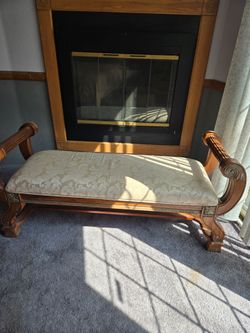 Moving sale