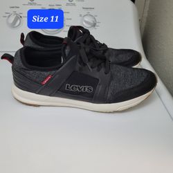 Men Levi’s Shoes 