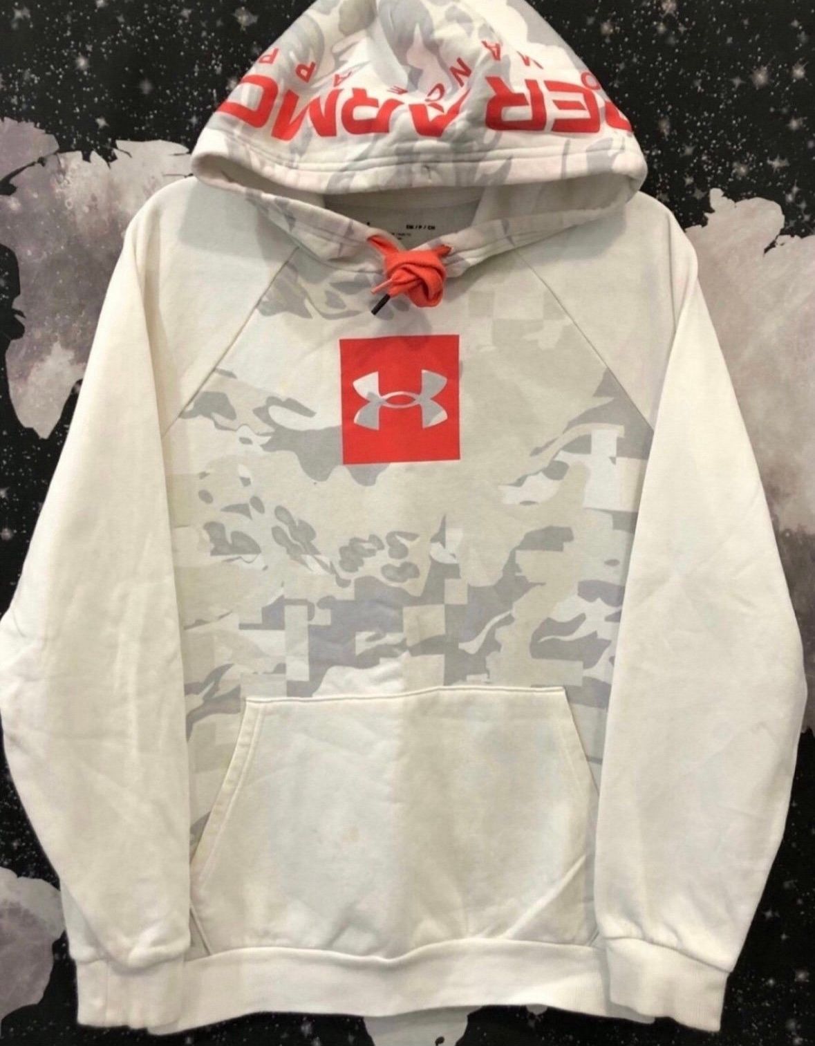 Under Armour Hoodie