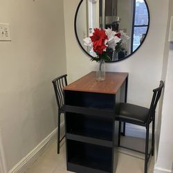 Breakfast Table + Chairs