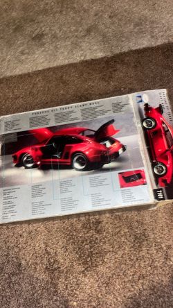 Testors Italeri Porsche 911 Turbo Slant 1:24 Scale Model Car Kit 7101 $40
