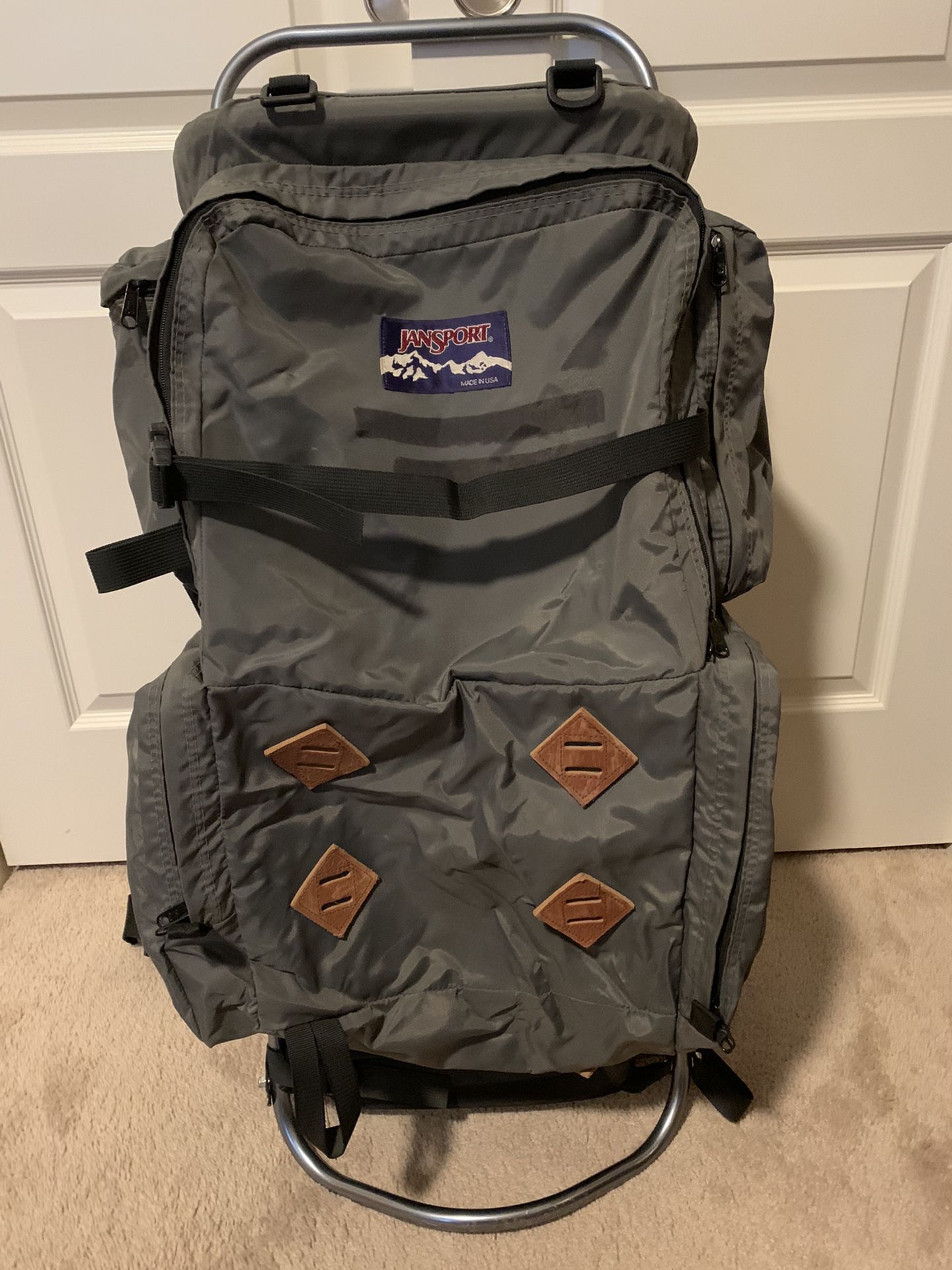 Mountaineer Back Pack