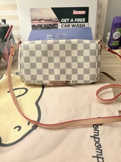 Louis Vuitton Purse