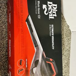 Dirt Devil 12 V Cordless Handheld Vacuum Cleaner - Portable