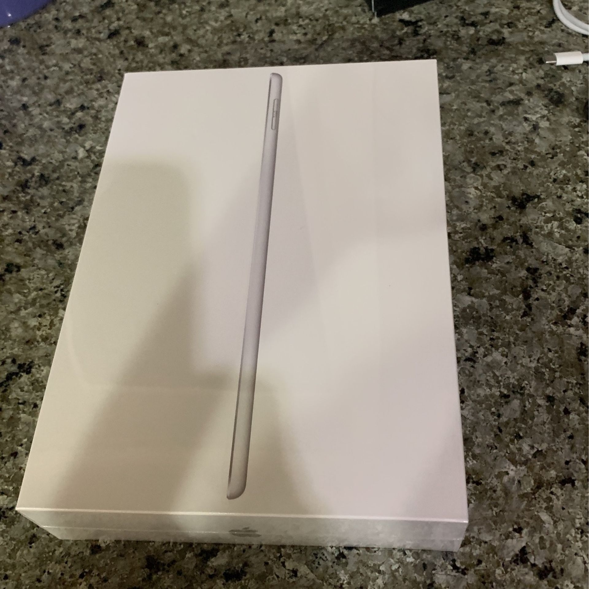 iPad 8th Generation 128gb Sealed One Year Apple Warranty