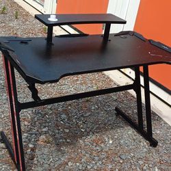 Gaming Desk 