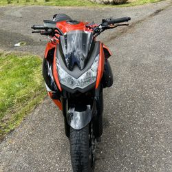 2011 Kawasaki Z1000