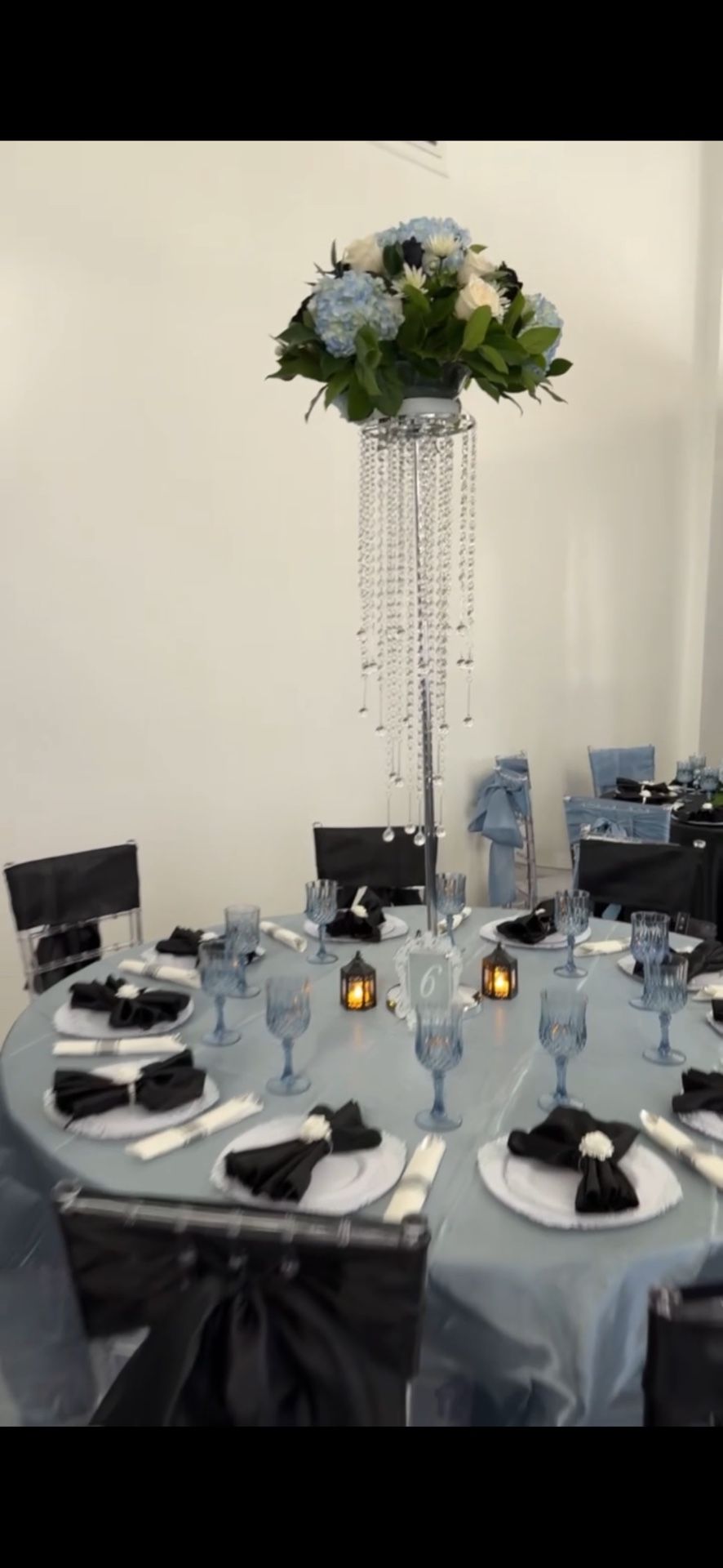 4 Pieces 39.4 in Silver Metal Flower Stand Centerpieces with Crystal Beads