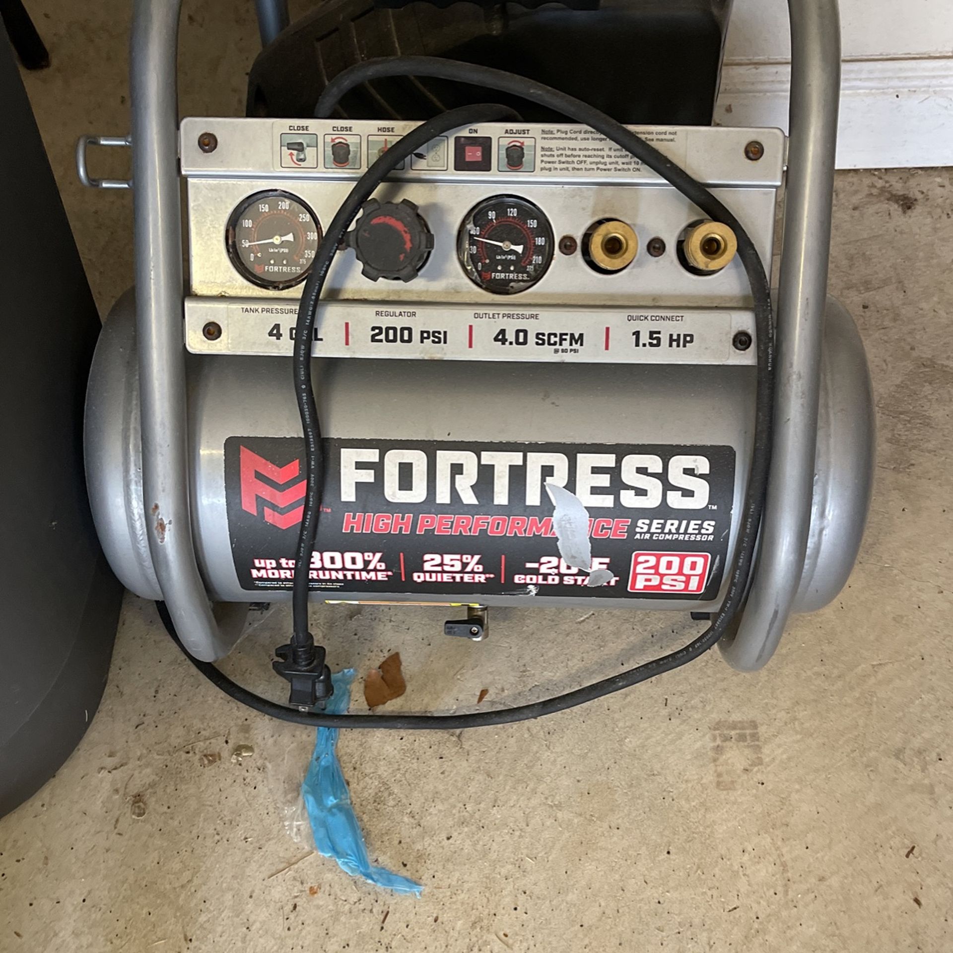 Fortress air compressor 4 gallon deals