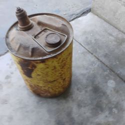 Vintage Oil Can