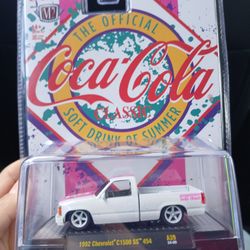 1992 Chevy Silverado SS 454 Coca Cola 1:64 Scale M2 MACHINES🔥 New And Comes With Case Included** Buy $20+ Get a Free Random Hot Wheels Sealed