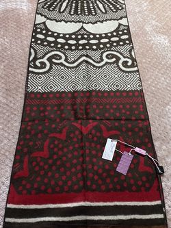 100%Silk Abstract Scary With Black White And Red Colors /Check out my other items!!!