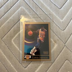 1991 Skybox  Earvin Johnson