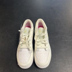 Jordan Sneaks Size 6.5 