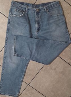 Men's wrangler jeans size 38x30