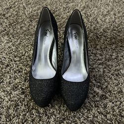 Black Sparkly Heels- W 7.5