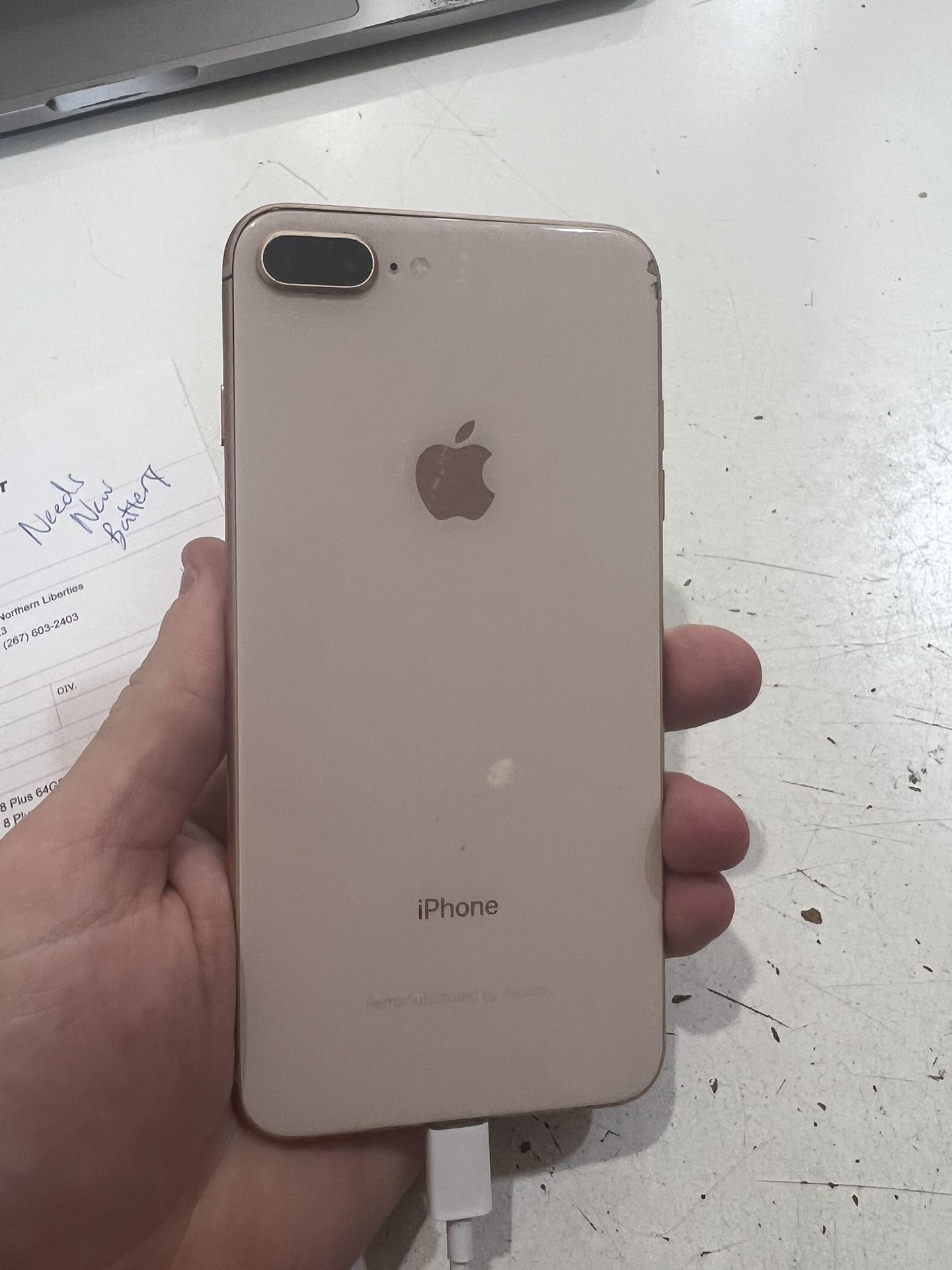 Apple iPhone 8 Plus Gold 64GB Unlocked refurbished