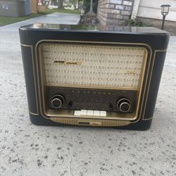 Vintage Radio
