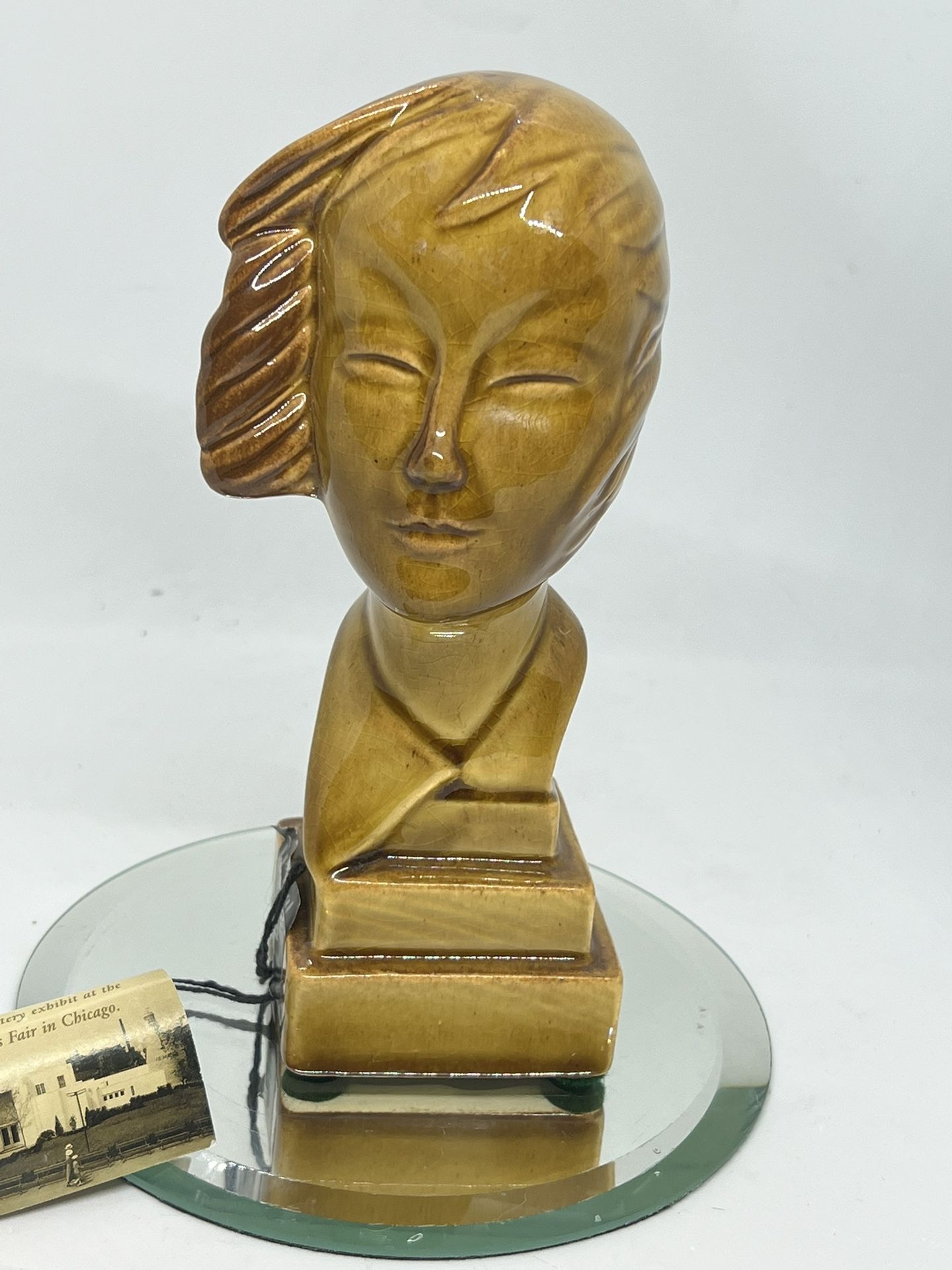 Haeger pottery Art Deco woman´s bust by Franz Koenig....