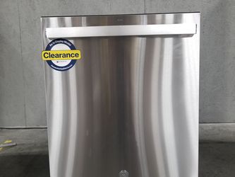 GE Appliances 24 Inch Fully Integrated Dishwasher with 16 Place Settings, 47 dBA, 5 Wash Cycles - Stainless Steel (GDT650SYVFS-D-774B)