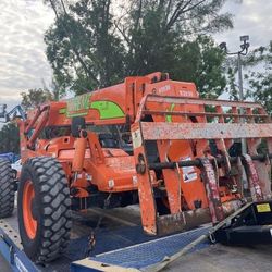 Xtreme 8,000lbs REACH Forklift