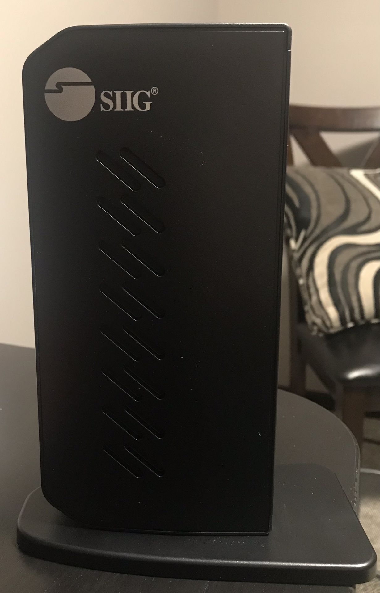 Dual Monitor Docking Station