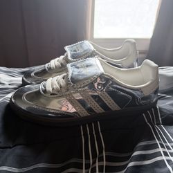 Sambas Wales Bonner silver
