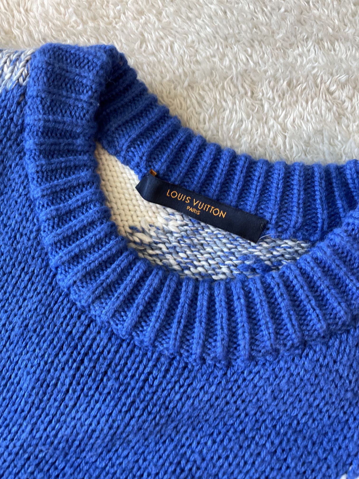 louis vuitton blue knit sweater