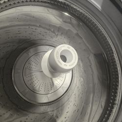 Whirlpool Washer 1 Year Old Like New