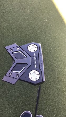 Scotty Cameron Phantom Black 11 35” like new putter. 9/10