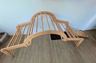 Wooden Montessori climbing set, the Pikler triangle set with a climbing arch, slide/climbing ramp.