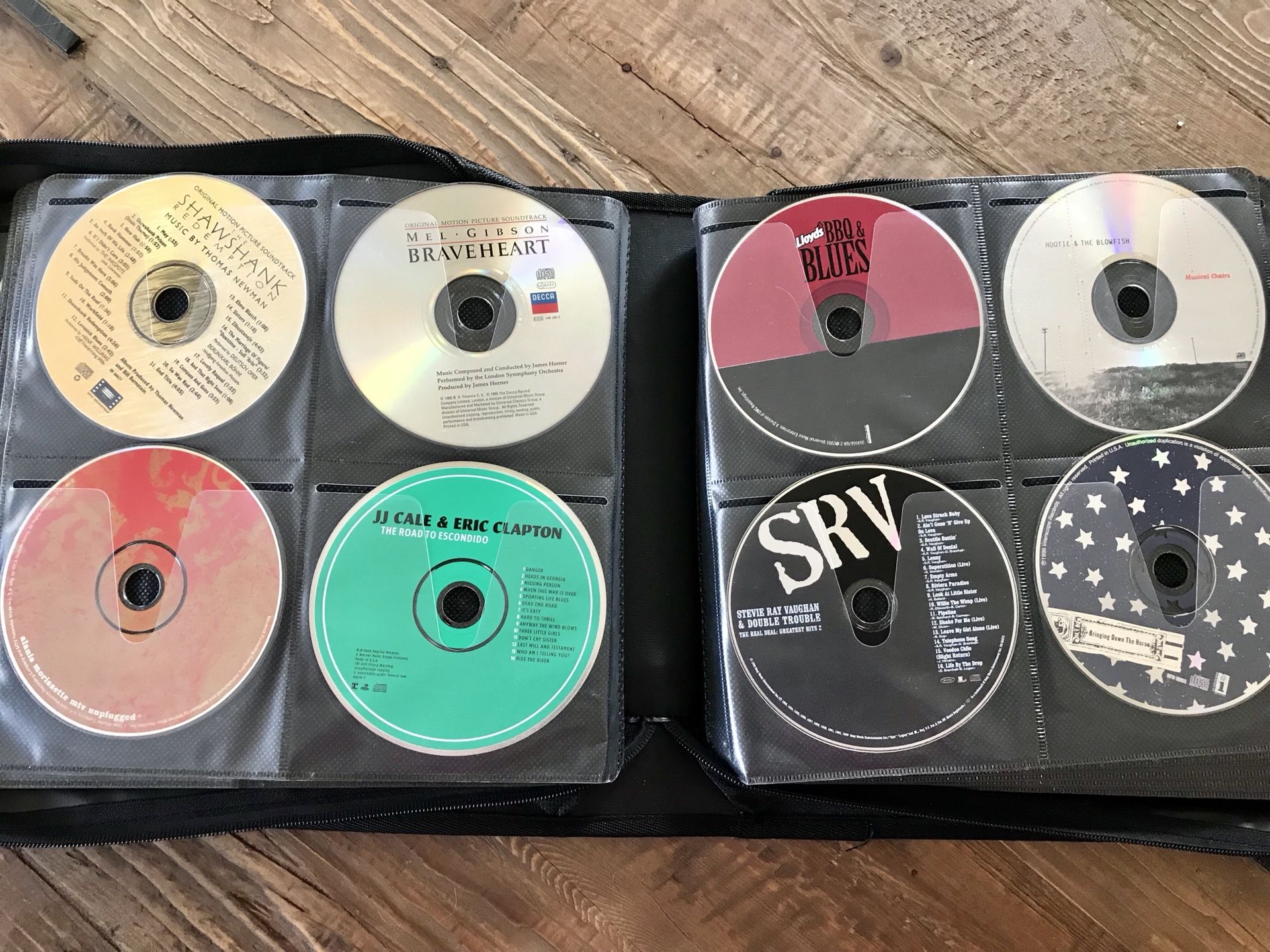 Eclectic Jaundra 155 CD collection