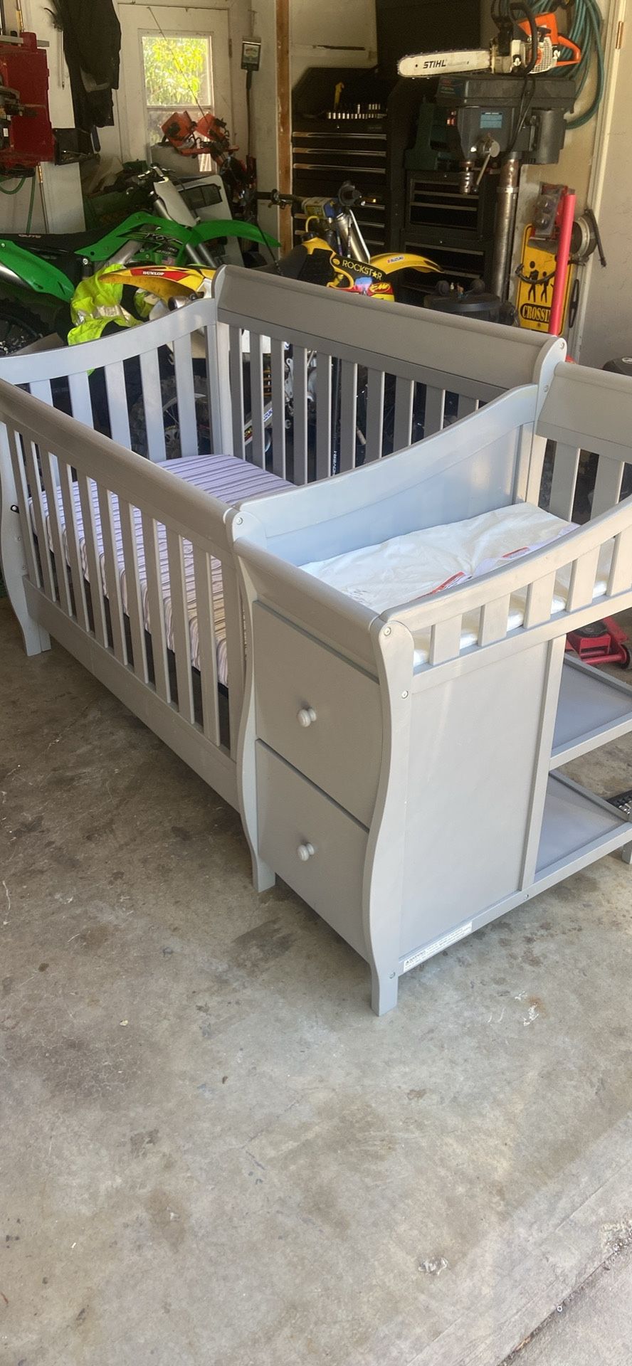 Delta Baby Crib