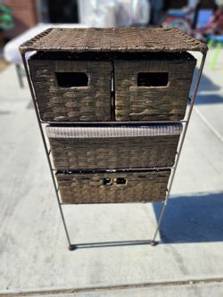 Wicker Table With 4 Wicker Baskets 3 Compartments An Metal Frame. Perfect For Small Spaces. $35