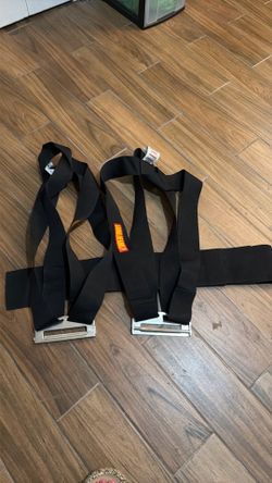 Moving straps