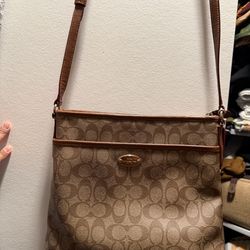 Coach signature file messenger bag brown cc print