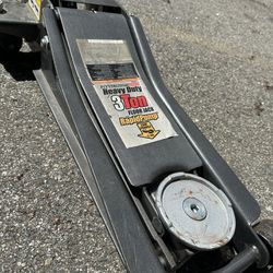 Pittsburg Car Jack 3 ton And Two Jack  Stand