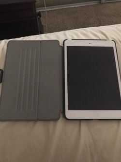 iPad mini 2. 16 gig